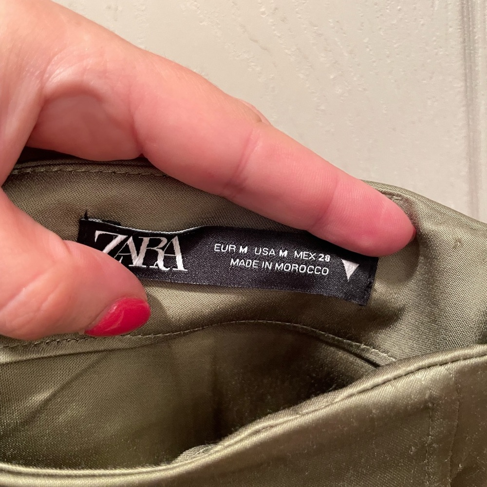 ZARA Wide Leg Green Satin Pants - Picture 10 of 11